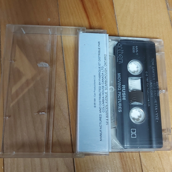 RUSH | 'moving picture' cassette tape - Picture 4 of 4